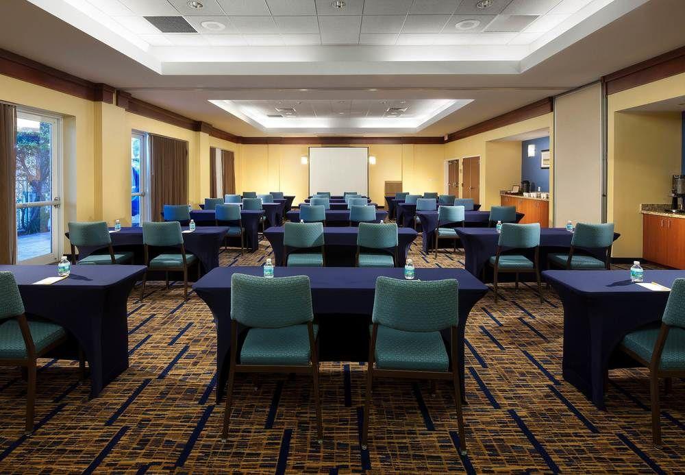 Courtyard By Marriott Fort Lauderdale Airport & Cruise Port Dania Beach Dış mekan fotoğraf