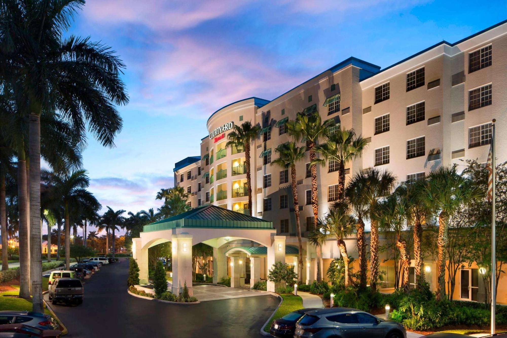 Courtyard By Marriott Fort Lauderdale Airport & Cruise Port Dania Beach Dış mekan fotoğraf