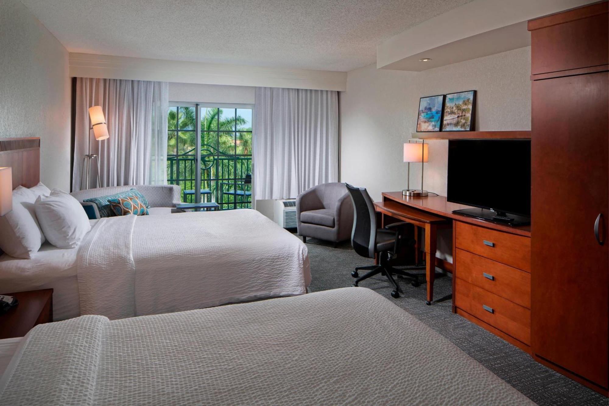 Courtyard By Marriott Fort Lauderdale Airport & Cruise Port Dania Beach Dış mekan fotoğraf