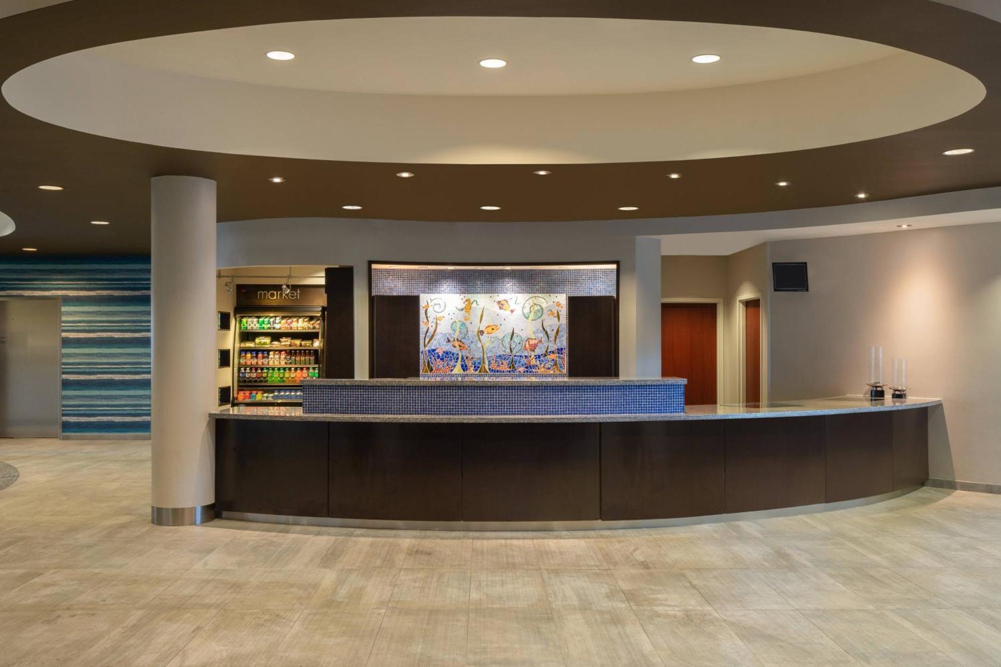 Courtyard By Marriott Fort Lauderdale Airport & Cruise Port Dania Beach Dış mekan fotoğraf